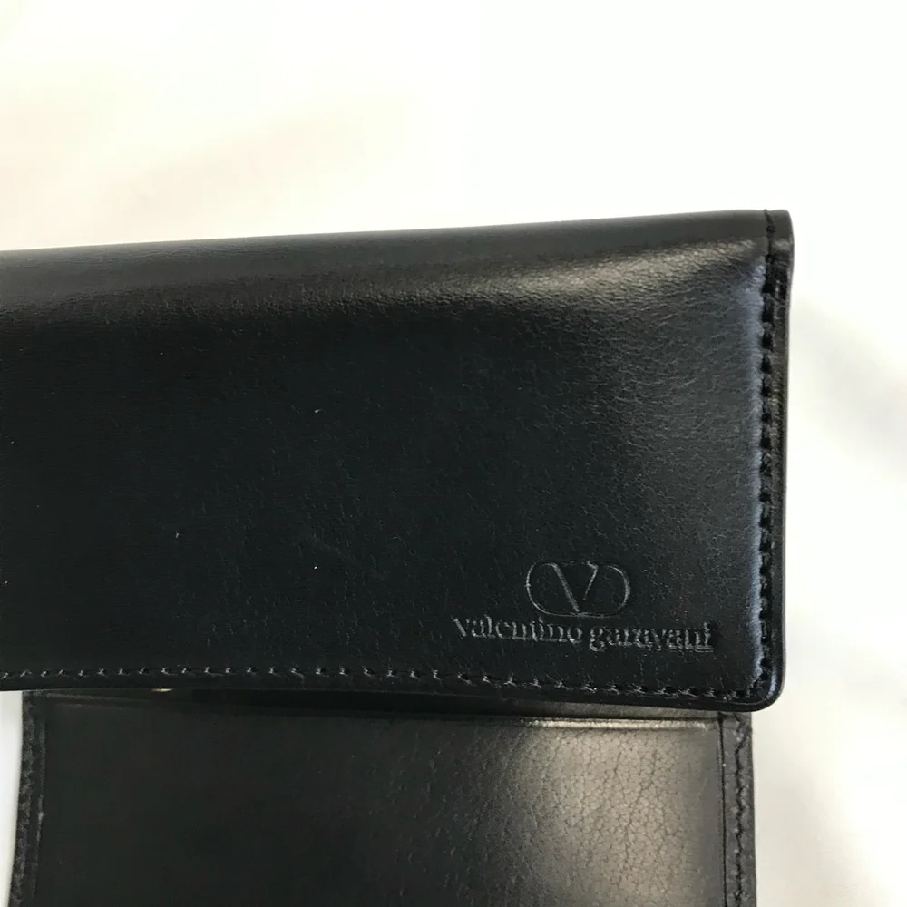 Valentino Garavani Vintage Black Leather Trifold 4 Ring Key & Card Holder NIB